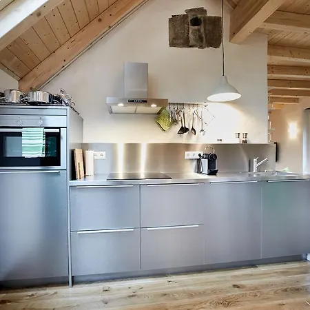 Basalt-loft Ferienhaus